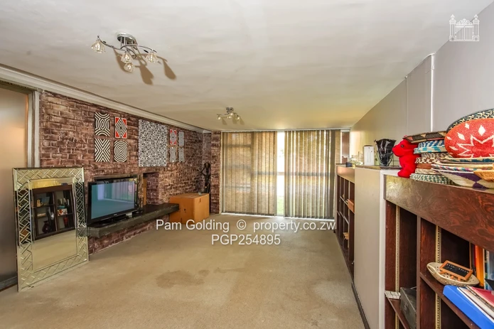 Prime Upper East Road Commercial Opportunity (Sole Mandate)