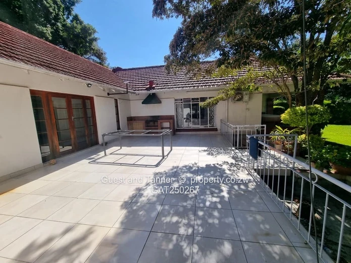 Luxury 4-Bedroom Family Estate on 1 Acre with Tennis Court & Pool | Hillside, Bulawayo
