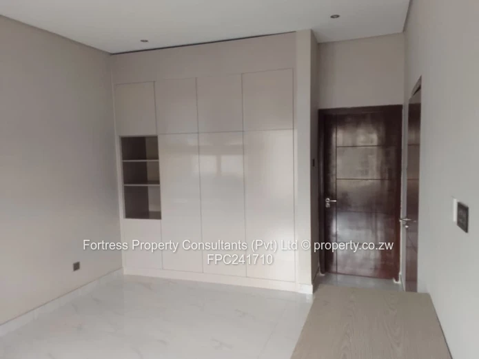 Modern Townhouse with Top tier finishes