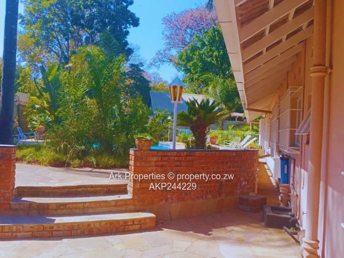 House for Sale – Alexandra Park