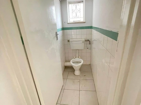 2 Bedroom Garden Flat