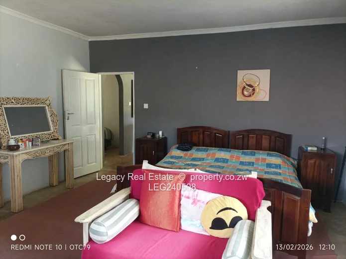 Luxury Avondale Property With Solar Backup And Entertainment Area