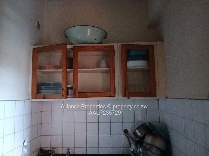 2-Bedroom Residence with Deeds in Eastview Gardens