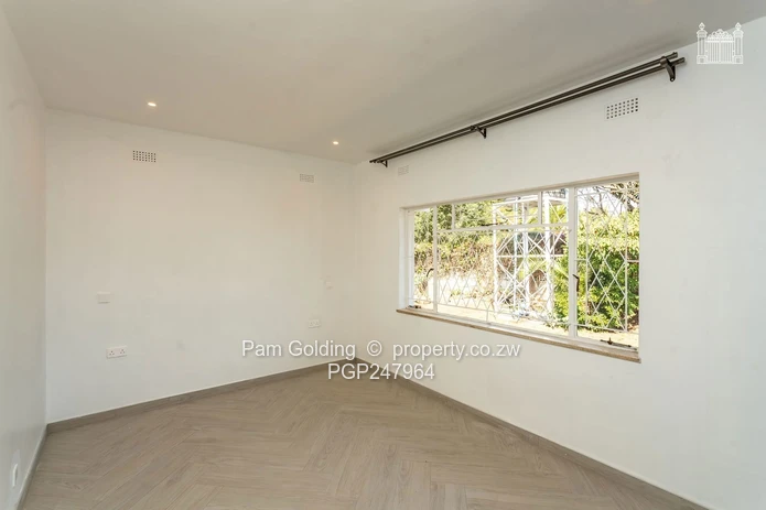 Spacious and Private 2 Bedroom Garden Flat (Sole Mandate)