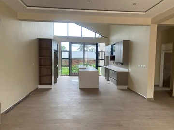 4 Bedroom Townhouse Complex