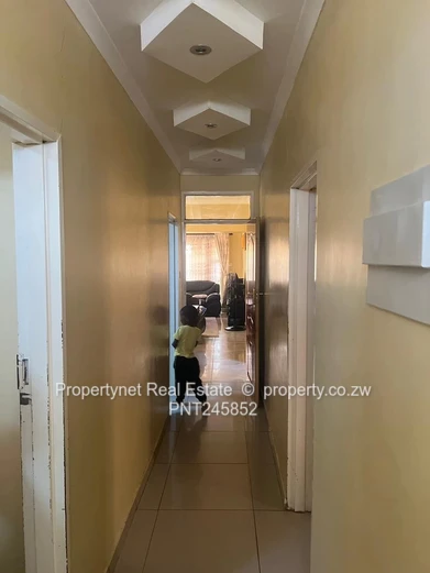 Solid neat family home!!!