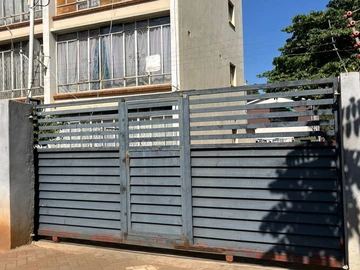 Flat & Apartment