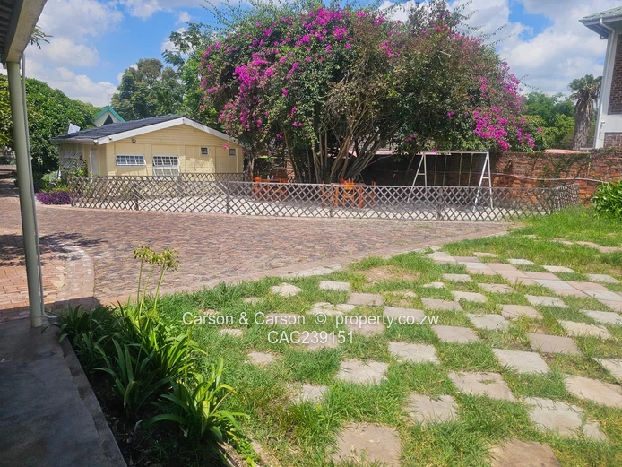 Office space to let in Newlands