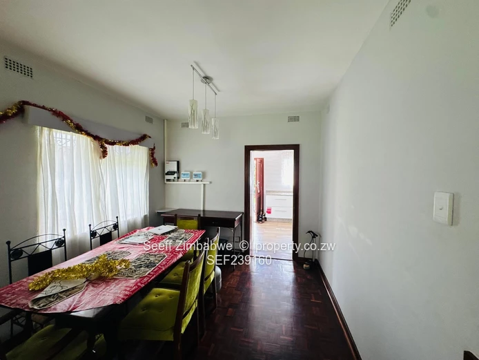 3-Bedroom Beauty in Upper Hillside: Also suitable for Commercial use! (Sole Mandate)