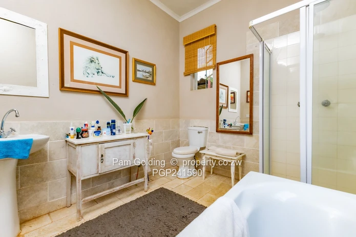 Classic Cape Dutch Architecture in Greendale North / Highlands