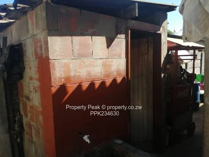 Glenview Area 8 House For Sale