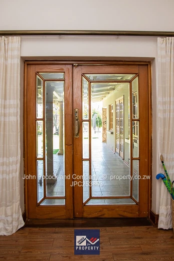 Burnside 2 acres of peace and tranquillity 