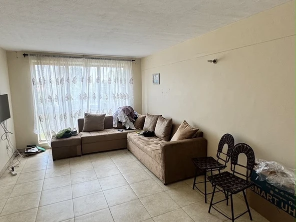 Flat & Apartment
