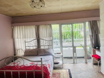 3 Bedroom Garden Flat