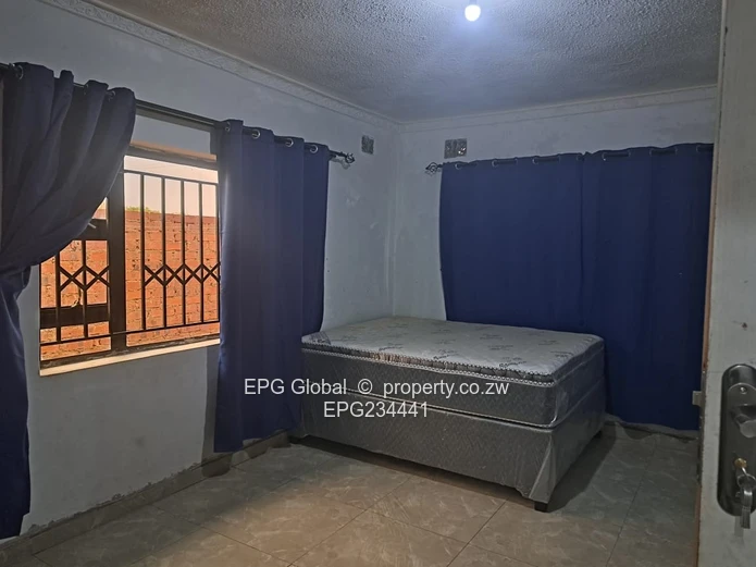 Solid Family house for sale 