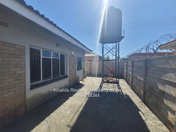 Madokero house for rent 