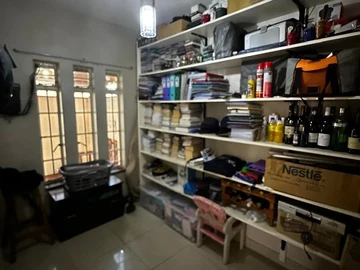 3 Bedroom Flat & Apartment