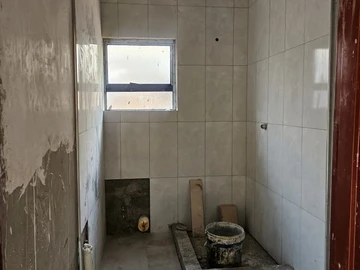 4 Bedroom Garden Flat