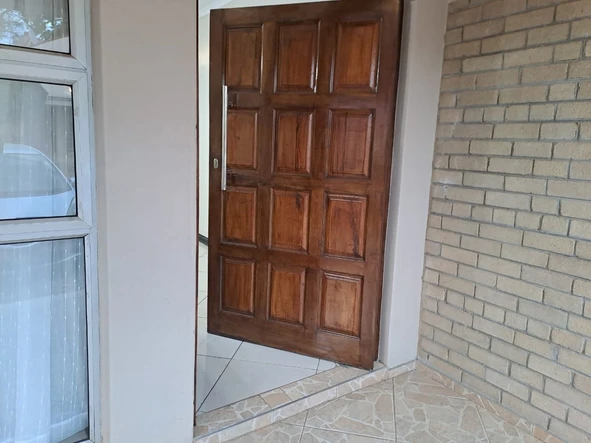 2 Bedroom Garden Flat