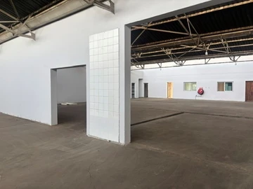 Warehouse & Factory