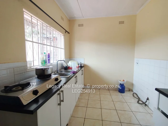 Fully Furnished 5-Bed with a small cottage on 887m² in Ashdown Park, Harare