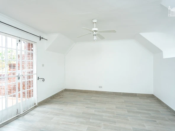 3 Bedroom Garden Flat