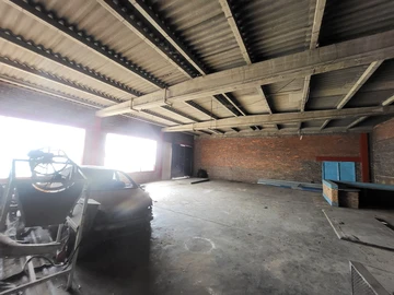 Warehouse & Factory