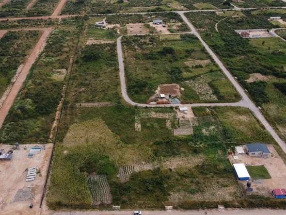 Stands & Residential Land