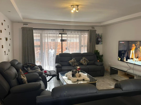 2 Bedroom Garden Flat