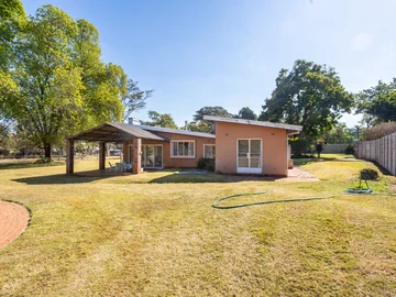 6 Bedroom Townhouse Complex