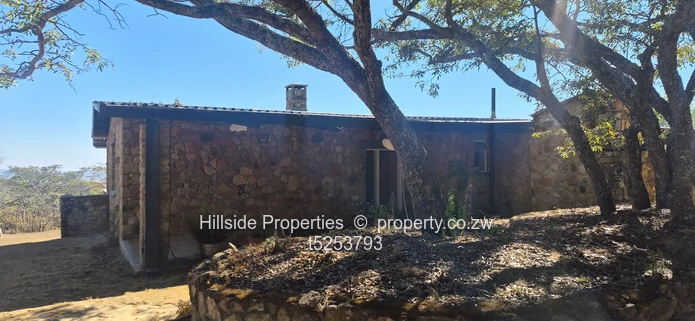 House of stones for sale  (Sole Mandate)