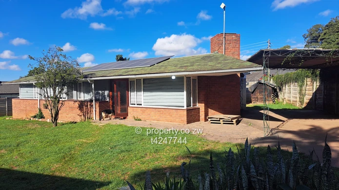 Hillside 3 bedroom house to rent as offices 