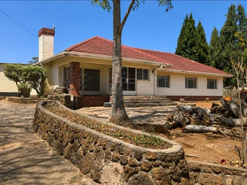 7 Bedroom House