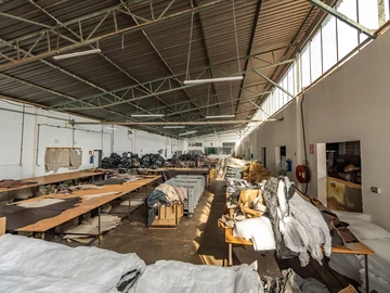 Warehouse & Factory