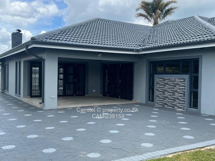 Highlands close to highland park brand new 4 bed main en-suite with prolific borehole 