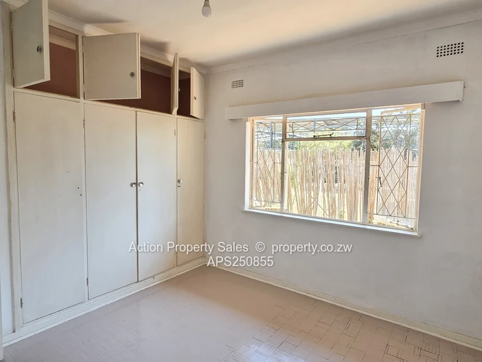 House For Sale On Rideway South, Chisipite 