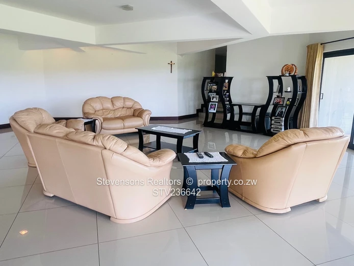 Palatial Establishment With Panoramic Views! (Sole Mandate)