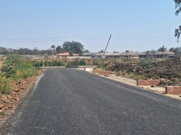 Stands & Residential Land