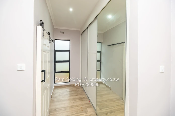 Townhouse for Rent In Northwood