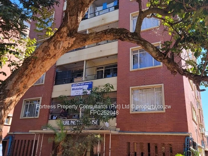 Sunlit 2-Bed Flat in Avenues CBD — Borehole (Sole Mandate)