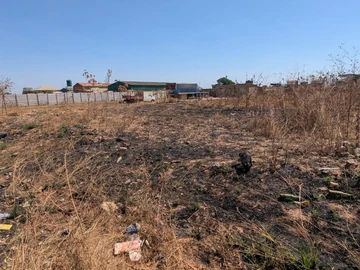 Commercial & Industrial Land