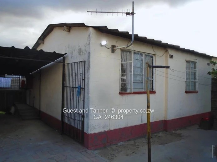 Glen Norah Core House for Sale