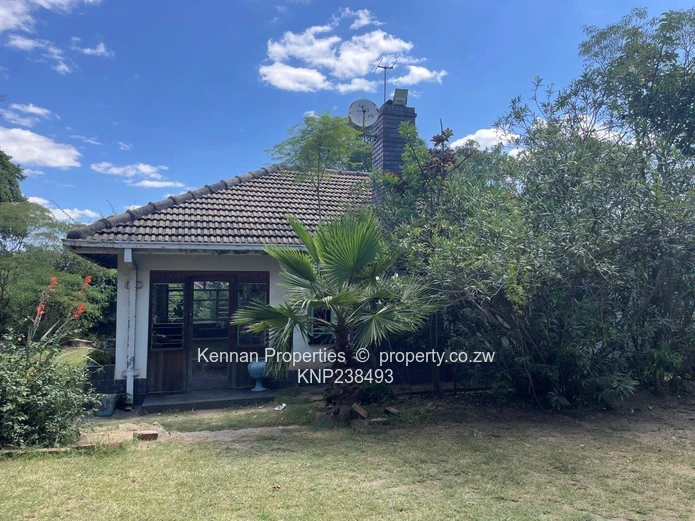 Hatfield 7600 s/mtrs property for sale (Sole Mandate)