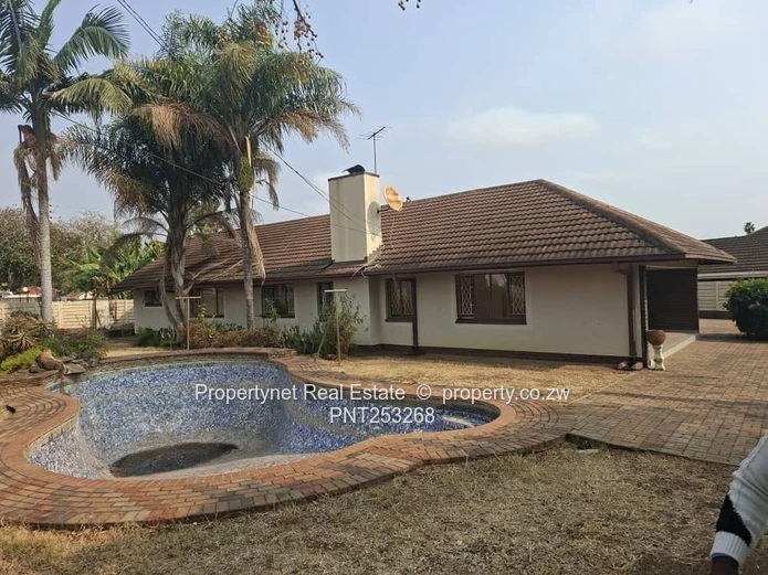 Solid neat family home!!!