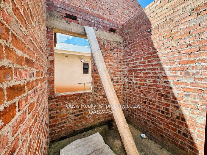 Incomplete House in Arlington Estate