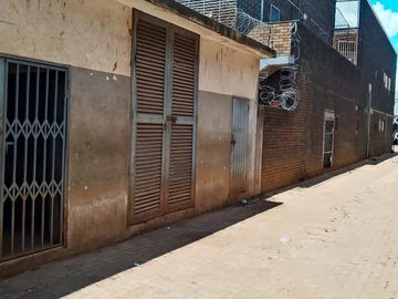 Warehouse & Factory