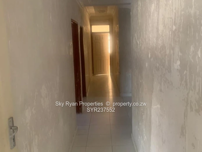 Chitungwiza Unit J House For Sale 