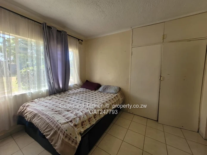 New Marlborough Neat and Spacious Family Home - 4 Bedrooms to Rent