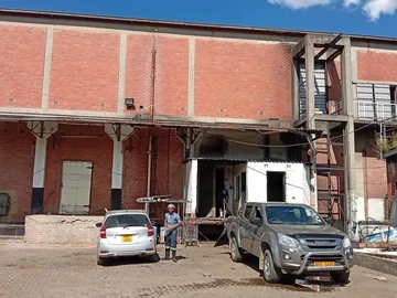 Warehouse & Factory