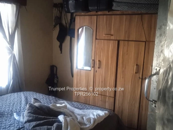 3-Bed Mufakose Home — Metered ZESA & Municipal Water